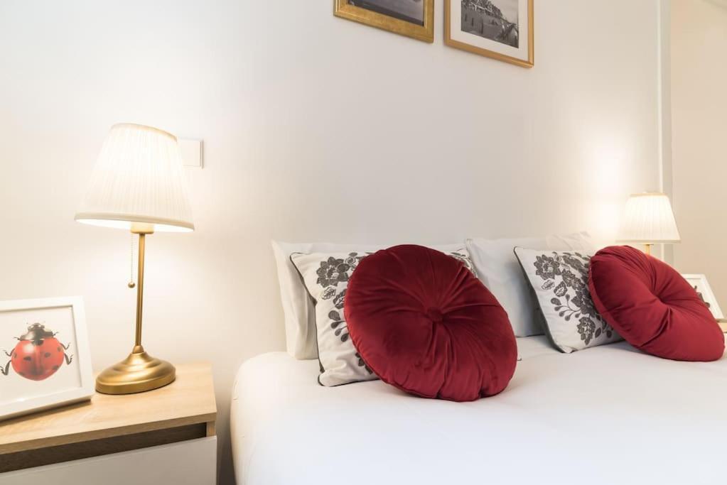Amazing Apartment! Quiet And Bright, Madrid. Exterior photo