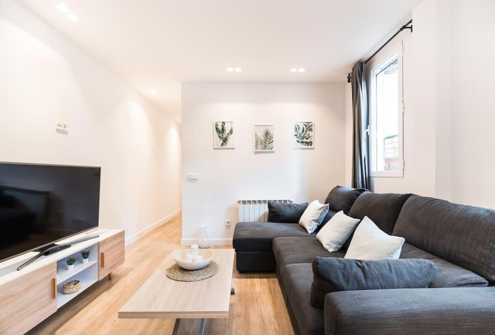 Amazing Apartment! Quiet And Bright, Madrid. Exterior photo