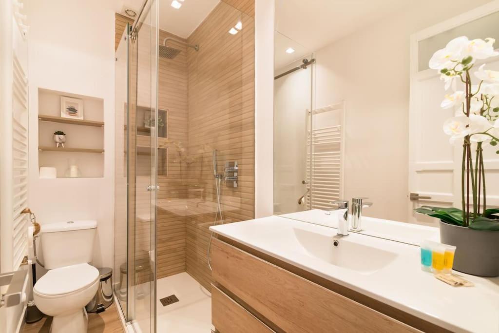 Amazing Apartment! Quiet And Bright, Madrid. Exterior photo